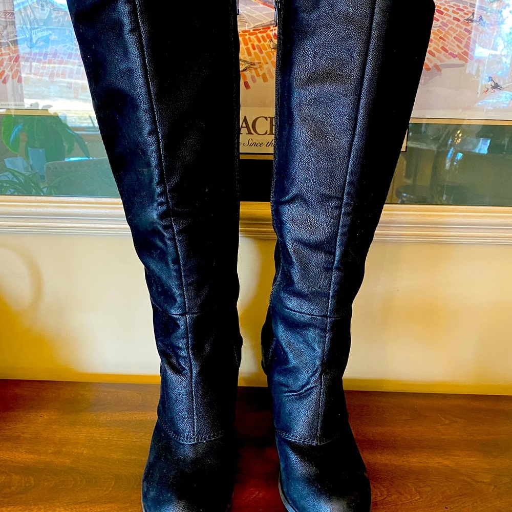 Black faux swede boots. NEW